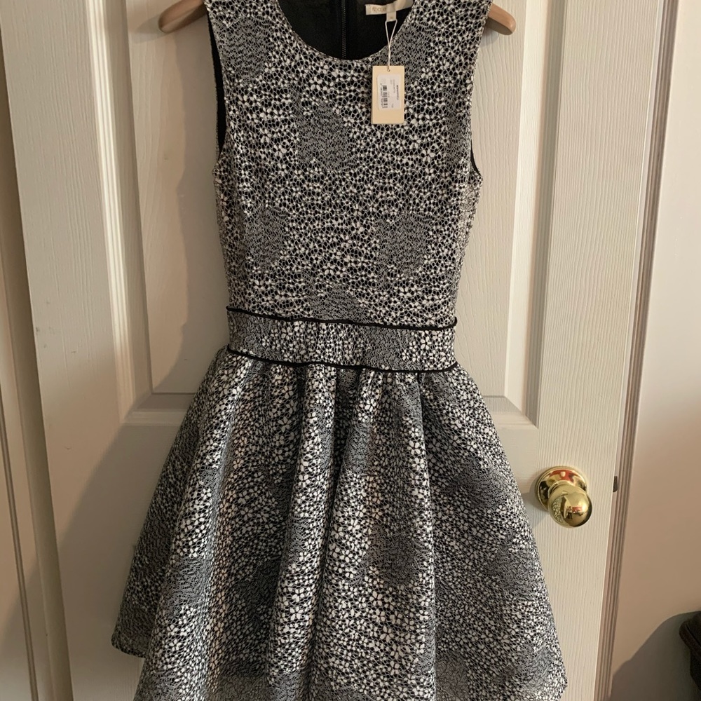 Brand new MAJE dress size T36 - Picture 4 of 4